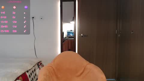 Anna online show from December 11, 3:15 pm