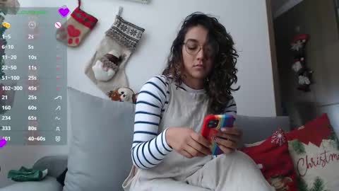 Anna online show from December 23, 2:50 pm