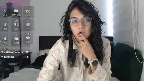 Anna online show from November 29, 3:04 pm