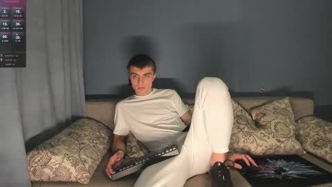 Snapshot of anna_jason chatting on January 7, 7:38 pm Fansly Jason sweet ass online show from January 7, 7:38 pm