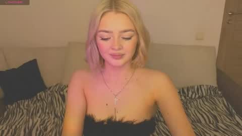 Anna online show from March 17, 2:20 pm