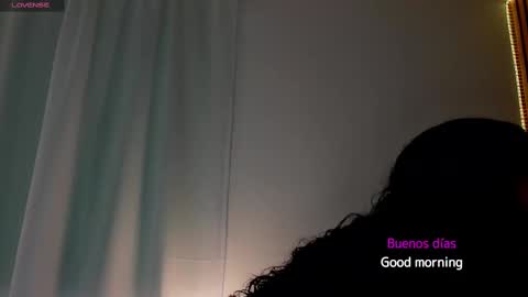 Annaarela online show from February 25, 1:17 pm