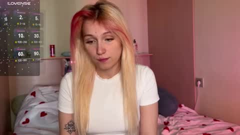 Annabel online show from September 25, 11:03 am