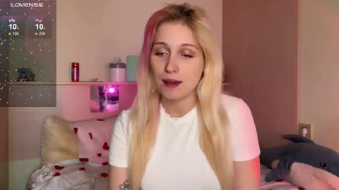 Annabel online show from October 8, 11:41 am