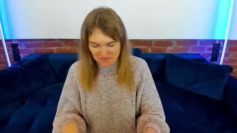 Annabel online show from November 1, 6:37 am