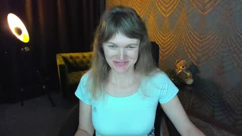 Annabel online show from April 18, 5:55 am