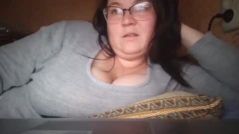 Snapshot of annabelhampton chatting on December 3, 5:55 pm annabelhampton online show from December 3, 5:55 pm