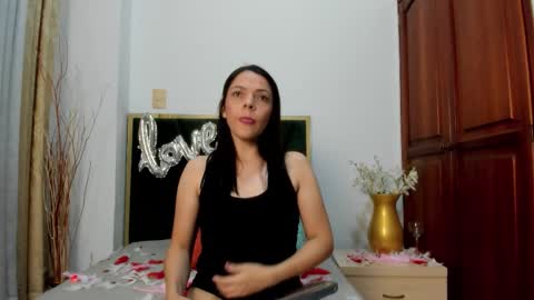 Snapshot of annabrookks chatting on February 15, 2:03 pm AnnaBrooks online show from February 15, 2:03 pm