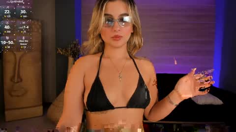 Anna Brooks  online show from April 13, 9:20 pm