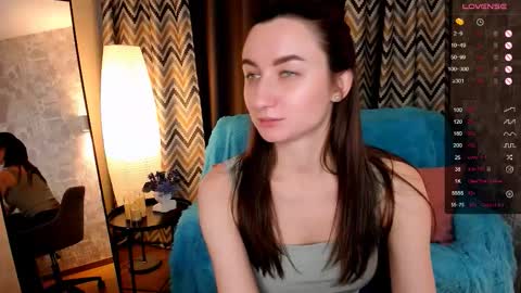 Anna online show from November 10, 8:13 am