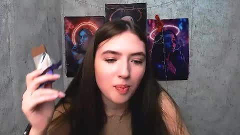 Anna online show from April 3, 9:29 am