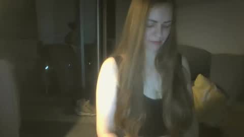 annadiamond1 online show from September 24, 9:40 pm