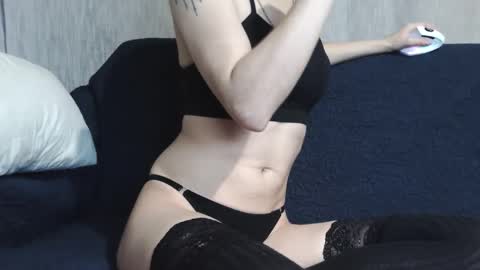 annahotcrazy online show from November 4, 8:52 pm