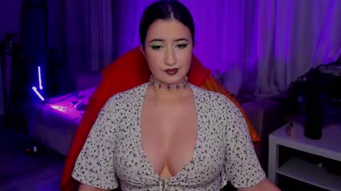 Snapshot of annalluring chatting on October 18, 5:57 pm annalluring online show from October 18, 5:57 pm