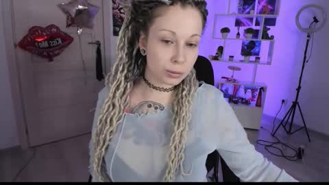 Anna online show from October 9, 5:55 pm