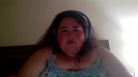 Snapshot of annaoftherealms chatting on May 31, 5:15 am annaoftherealms online show from May 31, 5:15 am