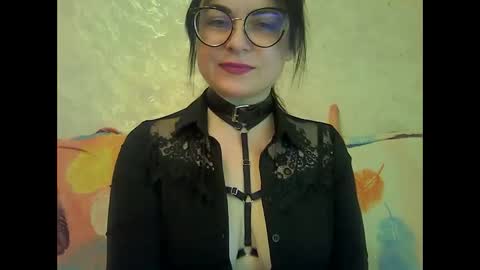 AnnaOhRise online show from March 6, 6:48 pm