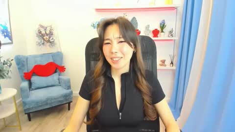 Anna online show from February 6, 2:27 am