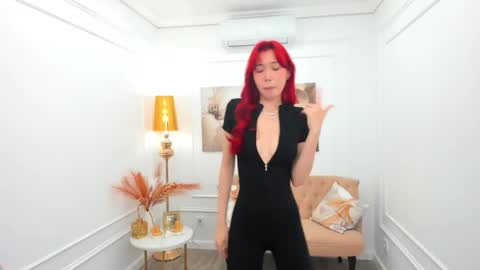 Snapshot of annareyli chatting on June 3, 4:04 am Anna online show from June 3, 4:04 am
