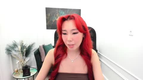 Snapshot of annareyli chatting on July 11, 11:24 am Anna online show from July 11, 11:24 am
