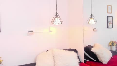 Anna Rosse online show from April 13, 12:32 pm