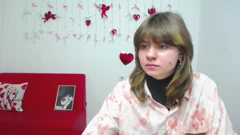 Snapshot of annawestt chatting on February 15, 8:02 am Anna online show from February 15, 8:02 am