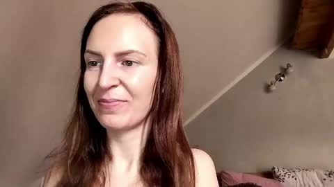 Snapshot of annawetpassion chatting on April 13, 8:31 am Anna online show from April 13, 8:31 am