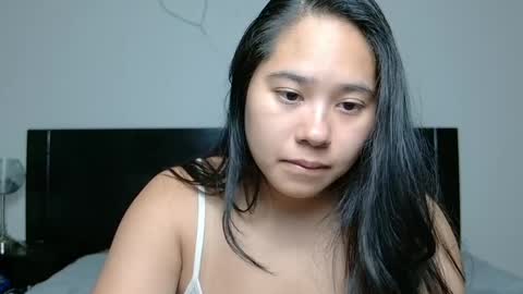 Anna online show from April 6, 10:11 pm