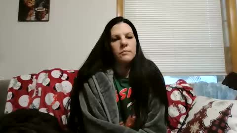 anne online show from December 17, 1:17 pm