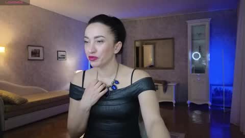 anne_karma online show from February 17, 7:10 pm
