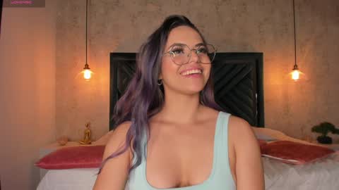 Ann  online show from December 21, 10:17 am