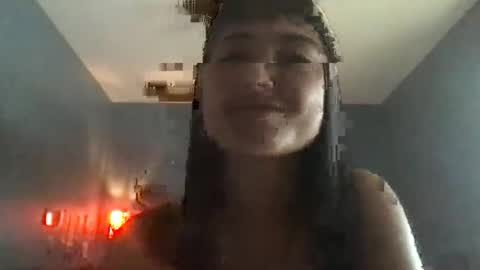 Snapshot of anne_roxanne chatting on February 15, 10:10 pm ROXANNE online show from February 15, 10:10 pm