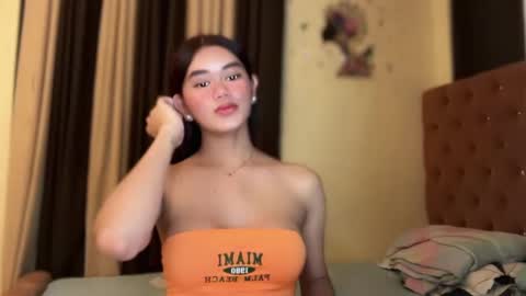 Snapshot of annedee_ chatting on January 10, 3:16 pm Kim online show from January 10, 3:16 pm