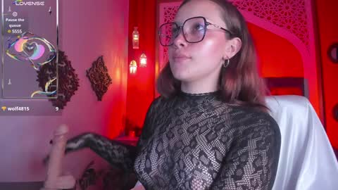 Anne  online show from December 16, 8:37 pm