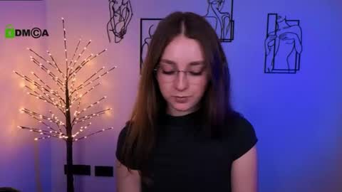 Snapshot of anneta_moon chatting on July 3, 7:20 pm Anneta online show from July 3, 7:20 pm