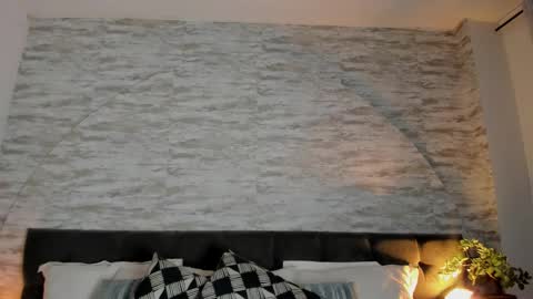 Anneth online show from December 15, 7:51 pm