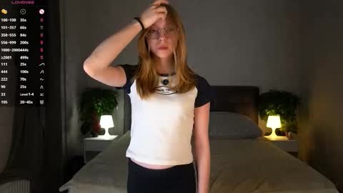 Eva online show from November 24, 5:01 pm