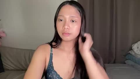 Annette 03 online show from January 12, 4:01 pm