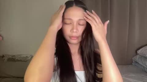 Annette 03 online show from January 18, 6:55 pm