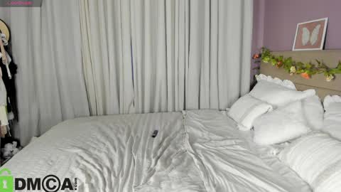 annette_nelsone online show from March 26, 1:11 am