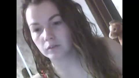 Snapshot of annetteleah chatting on November 10, 9:25 pm AnnetteLeah online show from November 10, 9:25 pm