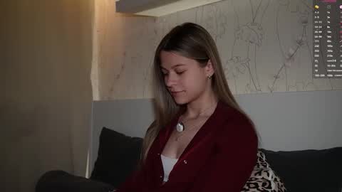 Anne online show from December 15, 8:46 pm