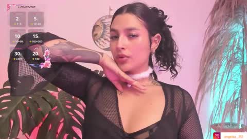 Angel online show from December 5, 5:20 pm