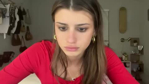 Snapshot of anngraysonnn chatting on February 15, 1:57 am ann grayson online show from February 15, 1:57 am