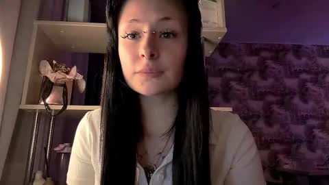 Snapshot of annicechubb chatting on February 4, 4:46 pm Annet online show from February 4, 4:46 pm