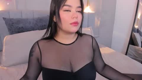 annie_20_ online show from February 14, 12:24 pm