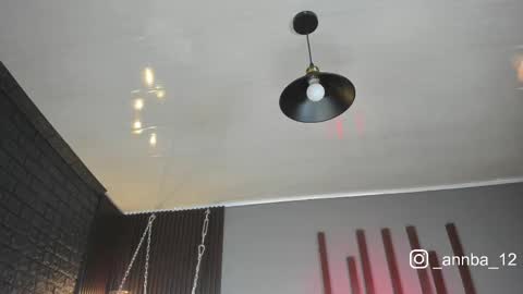 annie_barozzi online show from September 15, 1:22 pm