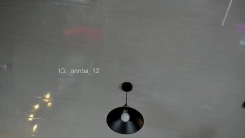 annie_barozzi online show from December 17, 1:28 pm