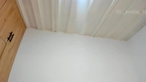 annie_barozzi online show from February 20, 10:38 am