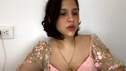 Annie  online show from December 18, 8:14 pm